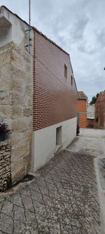oplus_1048610 Casa en venta en Valdespina – Palencia