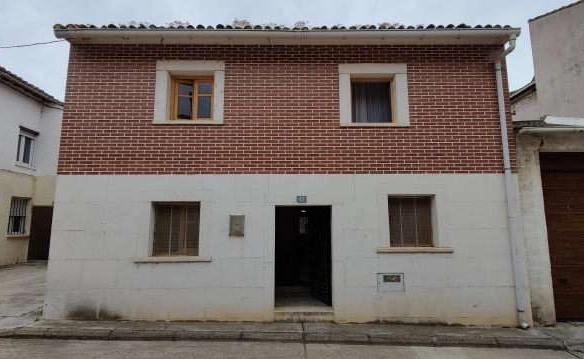 Casa en venta en Valdespina – Palencia