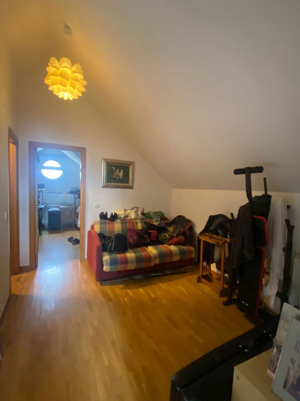 imagen-de-whatsapp-2023-12-06-a-las-13.19.33_eb4e9cb8_v1 Chalet en venta en Urbanización Dos Pasos – Grijota – Palencia