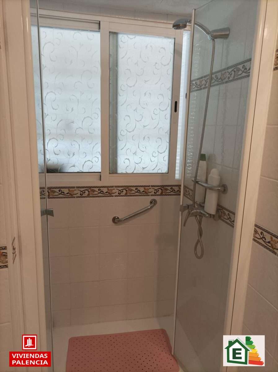 img-20250730-wa0017-1-scaled Casa en venta en Paredes de Nava