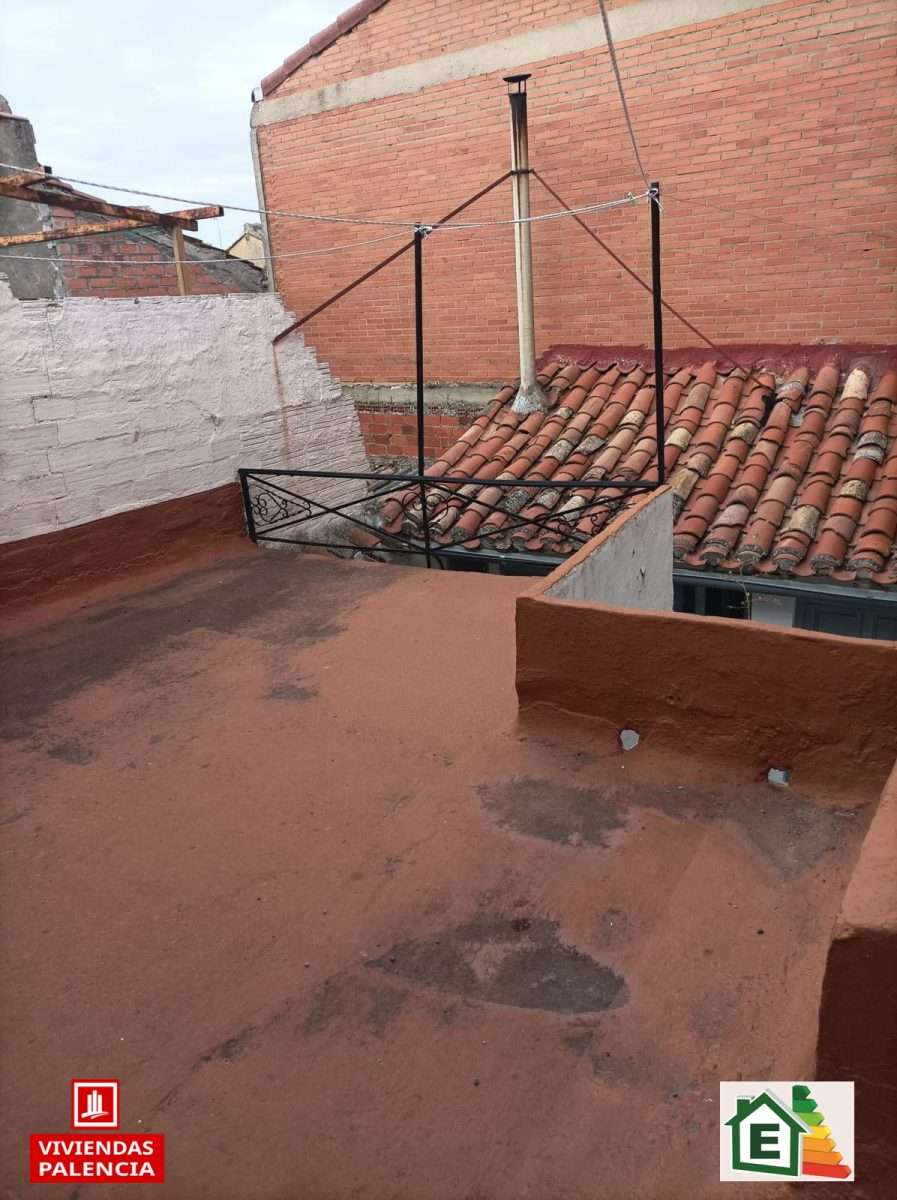 img-20250730-wa0021-1-scaled Casa en venta en Paredes de Nava