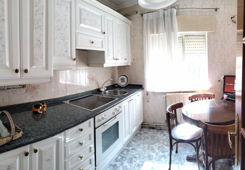 Piso en Venta en Calle Los Olivos – Zona San Juanillo – Palencia