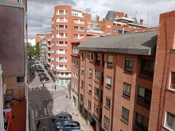 Vivienda en Venta en Calle Rizarzuela