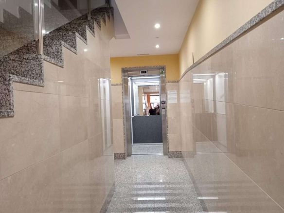 Vivienda en Venta en Calle Rizarzuela