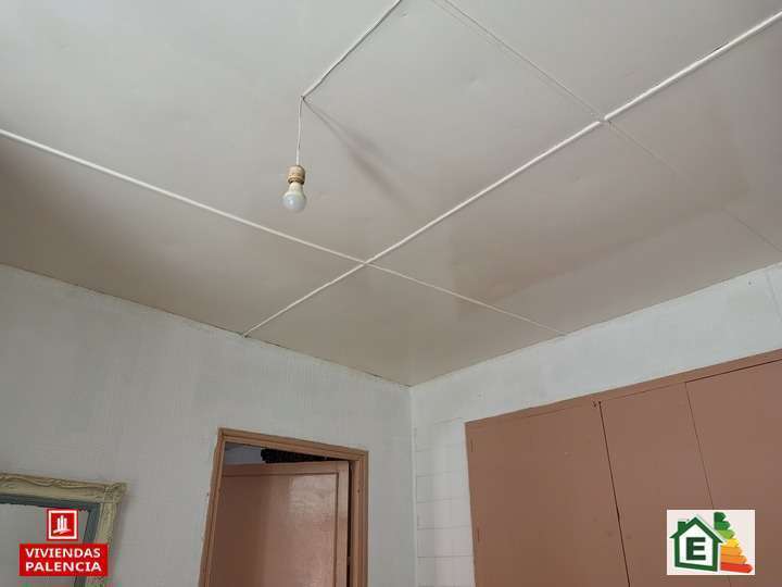 Casa en venta en Paredes de Nava