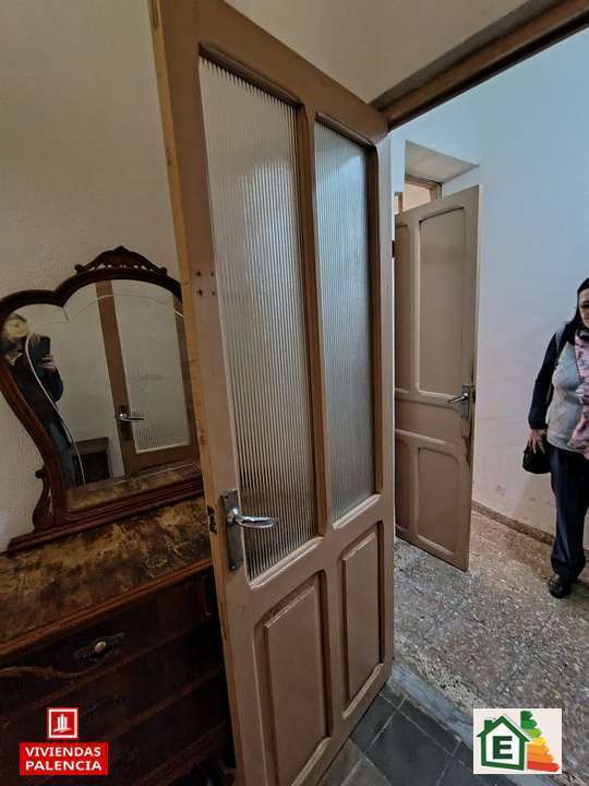 Casa en venta en Paredes de Nava