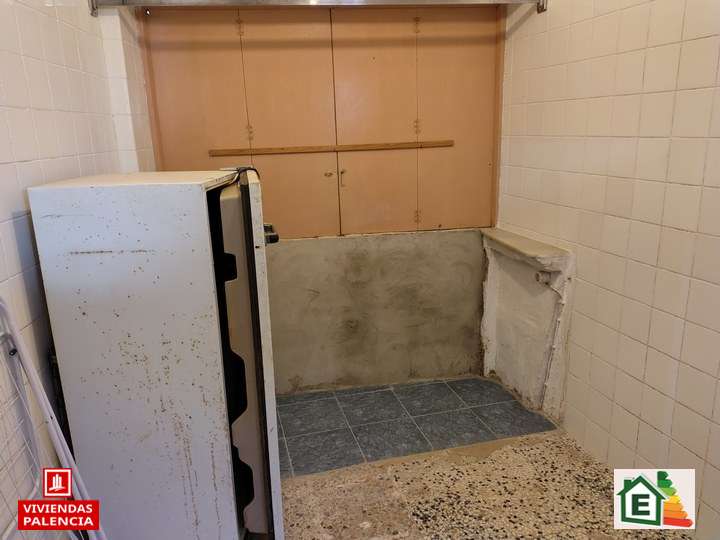 Casa en venta en Paredes de Nava