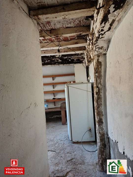Casa en venta en Paredes de Nava