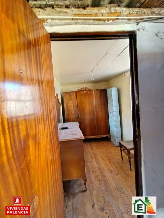 Casa en venta en Paredes de Nava