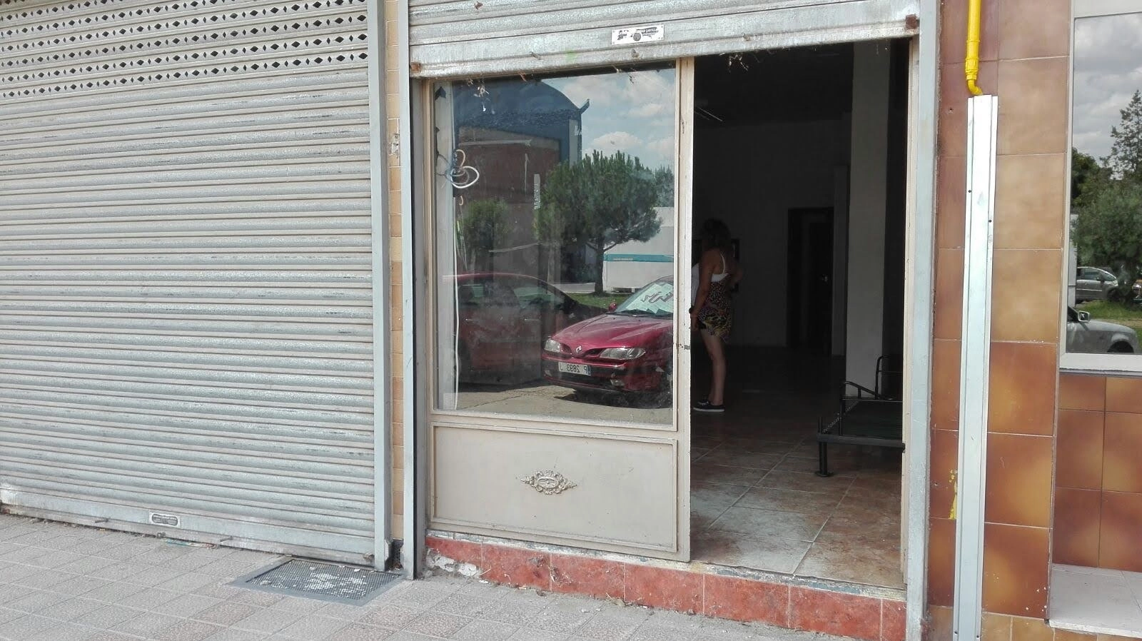 whatsapp-image-2023-01-12-at-18.26.13-2 (1) Local en venta en Venta de Baños – Palencia