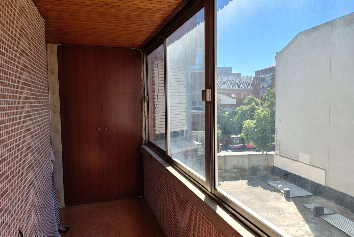 Galeria en un amplio de piso en venta en Palencia centro, Avenida Casado del Alisal