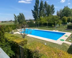 Chalet en venta en Urbanización Dos Pasos - Grijota - Palencia