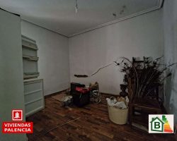 estancia-almacenaje-pavimento-laminado-en-palencia